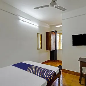 Hotel Spot On Vinayaka Tourist, Kozhikode